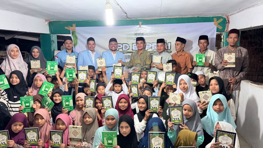 Tebar Cinta Al-Qur'an, BKPRMI Nagan Raya Salurkan Bantuan ke 3 TPA